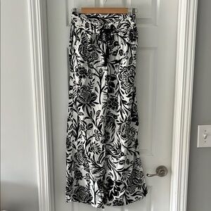 Black and White Floral wide leg pants